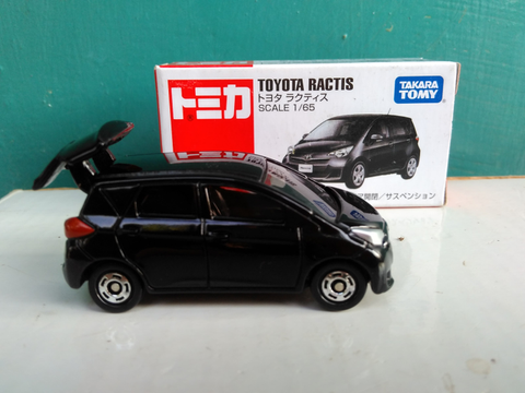  Tomica 92 Toyota Ractis màu đen 