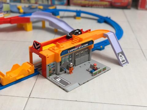  Tomica Auto Car Port 