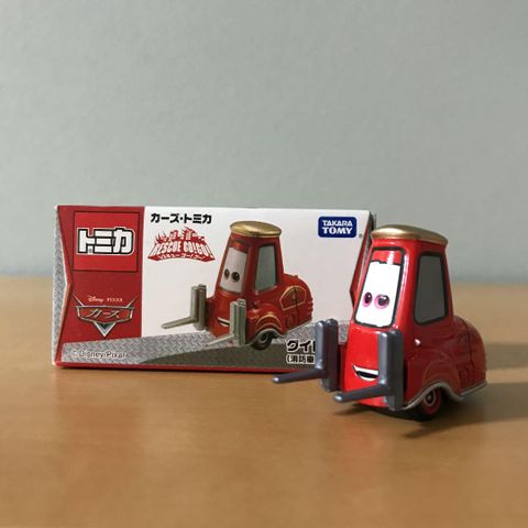  Tomica Pixar Cars Guido (Fire Truck Type) 