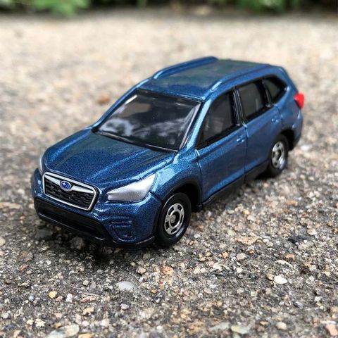  Tomica 115 - SUBARU FORESTER 