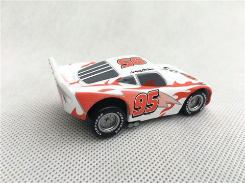  Tomica Cars Tomica Lightning McQueen (White) TM-835974 