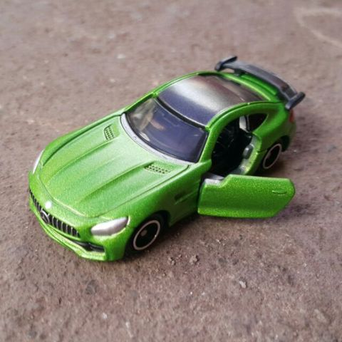  Tomica 07 Mercedes-AMG GT R Scale 1/65 