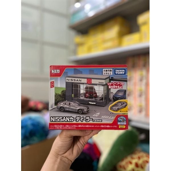 23win08 com xe Tomica NISSAN Car Dealer (with Tomica)
