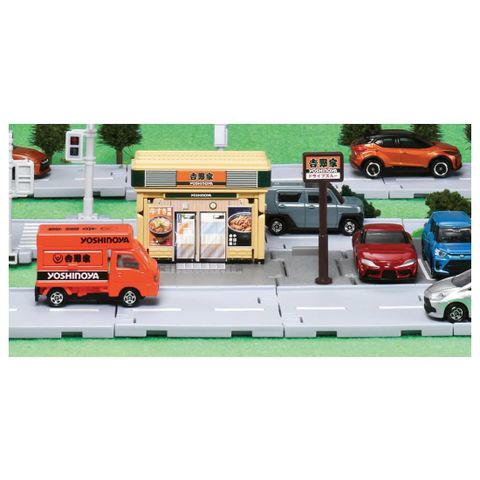  Tomica Town 921141 - Restaurant Yoshinoya (with Tomica) 