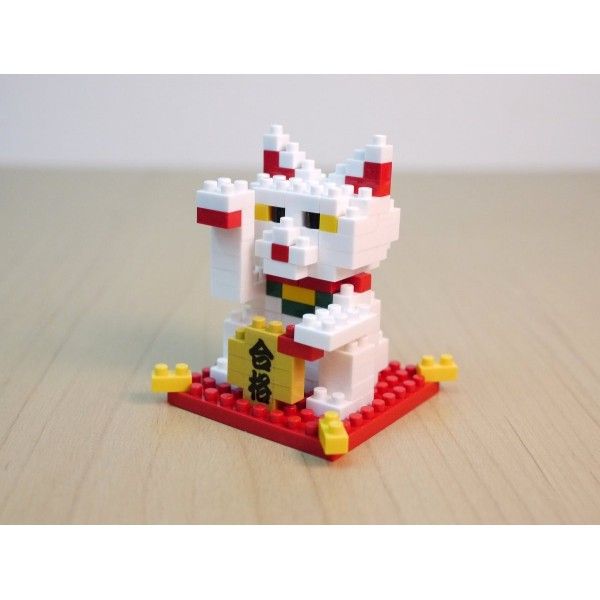 Mô hình Maneki Neko xếp hình Nanoblock