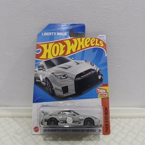  Xe mô hình HXR28 Hot Wheels Basic Car, LB-Silhouette, Works GT, Nissan 35GT-RR VER.2 