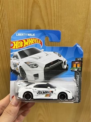  Xe mô hình HCX49 Hot Wheels LB-Silhouette Works GT Nissan 35GT-RR Ver.2 