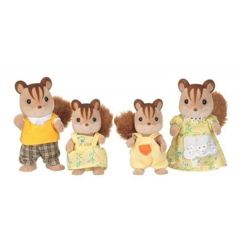  Walnut Squirrel Family 