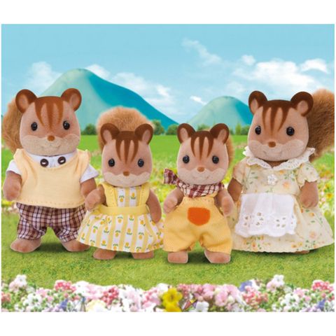  Walnut Squirrel Family 