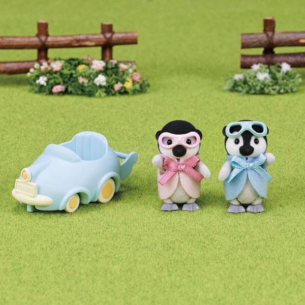 23win08 com búp bê 23win11 Penguin Babies Ride ‘n Play 5695