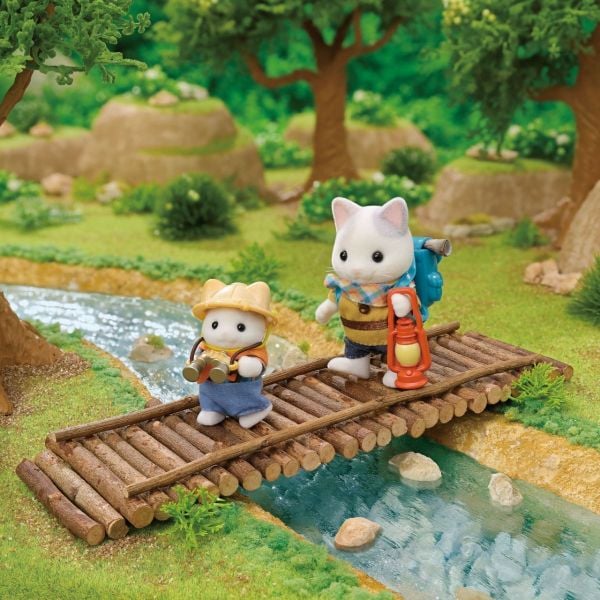 5763 LATTE CAT SIBLINGS' EXPLORATION SET Sylvanian Families