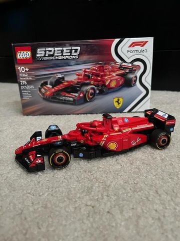  Lắp ráp LEGO 77242 Xe Đua Ferrari SF-24 F1 