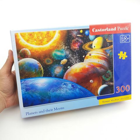  Xếp hình puzzle các hành tinh và các mặt trăng của họ 300 mảnh CASTORLAND B-030262 