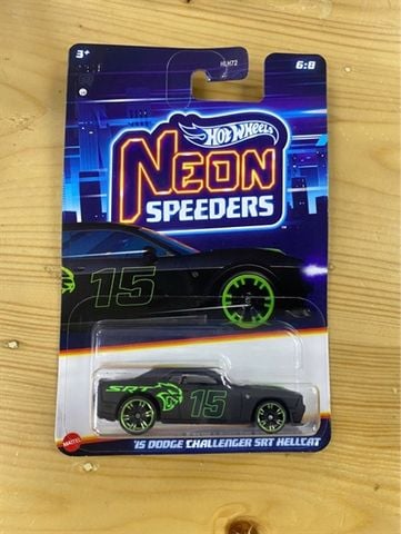  HRW80 Mô hình xe Hot Wheels Neon Speeders 15 DODGE CHALLENGE 
