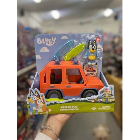  Bluey Heeler 4WD Family Cruiser Playset 