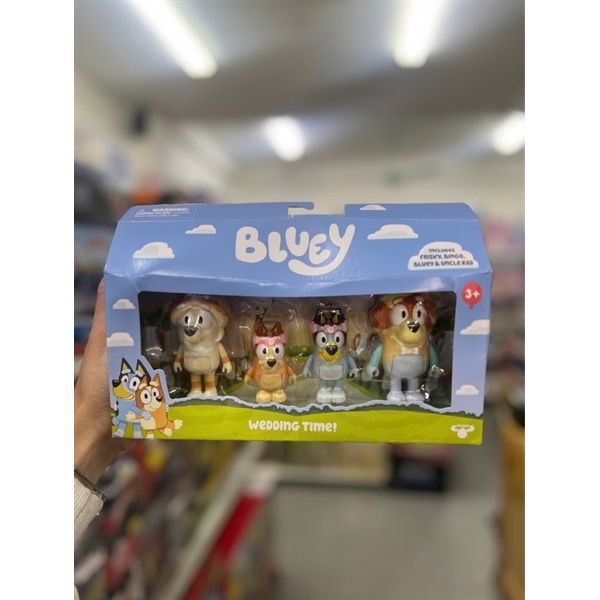 Đồ chơi mô hình 4 nhân vật Bluey Wedding Figures 4 pack