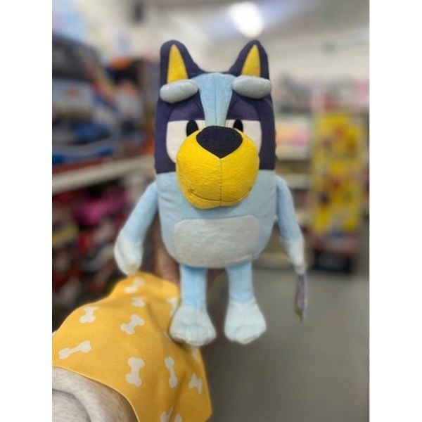 Gấu bông Bluey có pin phát nhạc Bluey Sleepy Time 13 Inch Plush with Blanket