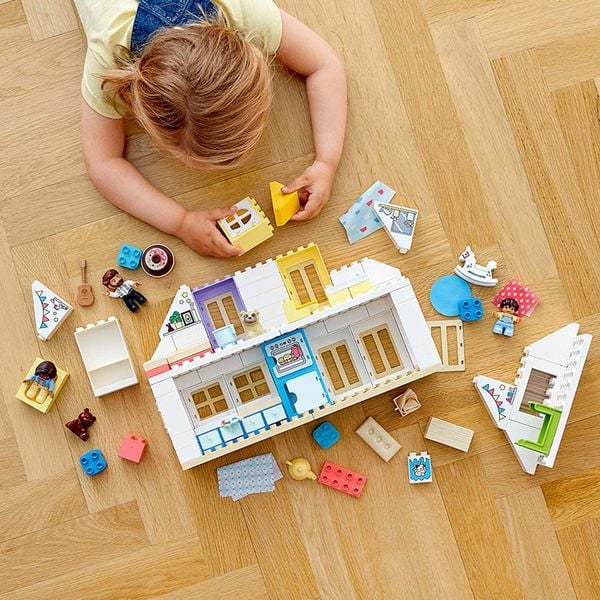 LEGO DUPLO Town Modular Playhouse 10929 Dollhouse with Furniture and a