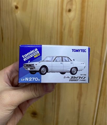  Tomica Limited Vintage Neo LV-N270b Nissan Skyline 2000GT White 74 Finished Product 