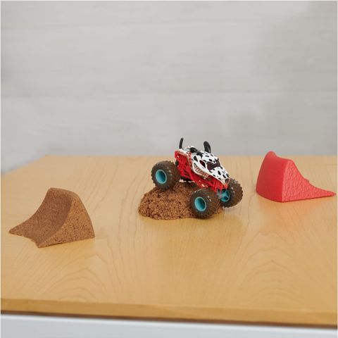 Đồ chơi mô hình xe địa hình 6066186 - Monster Jam: Set Monster Dirt - Dalmatian — Distrito Max 