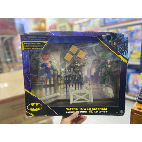  Đồ chơi mô hình 6064764 DC Comics Wayne Tower Mayhem Action Figure Playset with Batman Superman & Lex 
