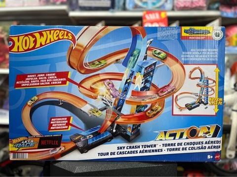  GJM76 Hot Wheels Sky Crash Tower Motorized Track Set with Toy Car 