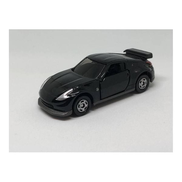 Tomica 40 Nissan Fairlady Nismo-1