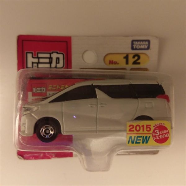  Tomica 12 - Toyota Alphard 