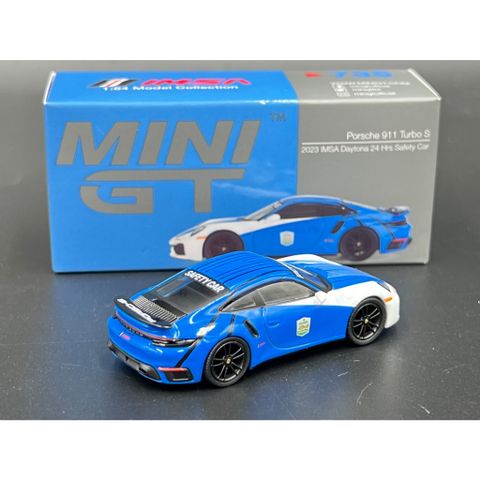  Xe mô hình Mini GT 735 Porsche 911 Turbo S Safety Car 2023 IMSA Daytona 24hrs 