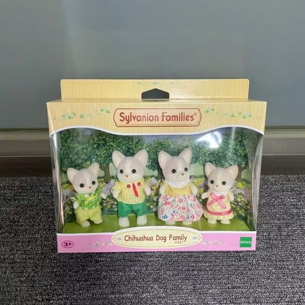 Sylvanian Families Chihuahua Dog Family Stuffed Toy