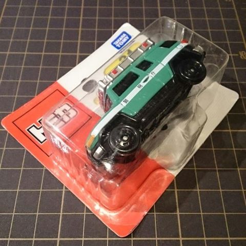  Tomica 31 - FJ Cruisier Police Car 