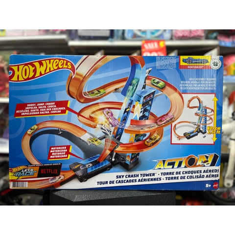  GJM76 Hot Wheels Sky Crash Tower Motorized Track Set with Toy Car 