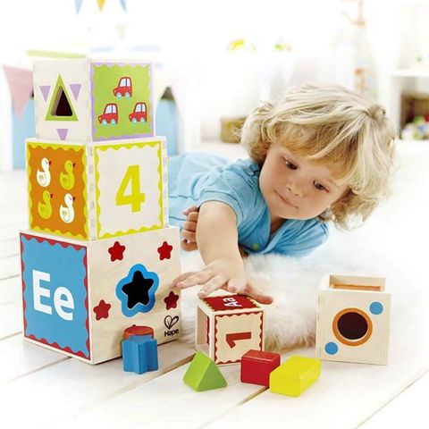  Đồ chơi hộp khối kim tự tháp Hape E0413A 