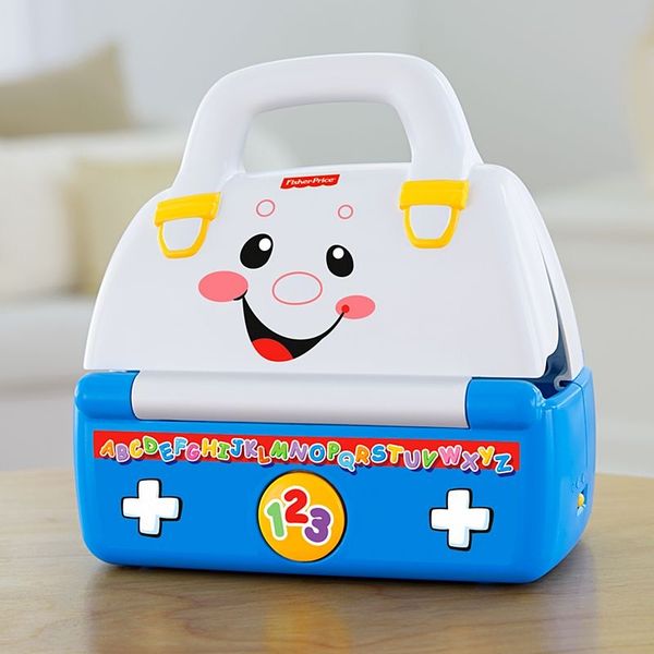 Bộ đồ bác sĩ âm nhạc Sing-a-Song Med Kit (Fisher Price)