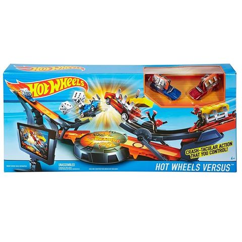  Đường đua siêu xe đối đầu Hot Wheels DHY25 