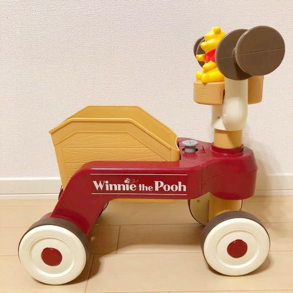 Đồ chơi xe tập đi Pooh Disney Baby Tomy 456988