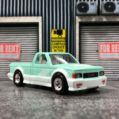  HKF24/GJT68 Mô hình xe Hot Wheels BOULEVARD -91 GMC SYCLONE 