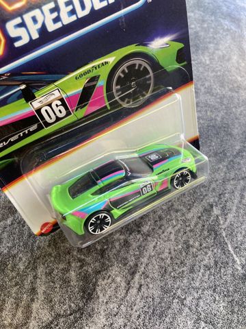  HRW81 Mô hình xe Hot Wheels Neon Speeders CORVETTE C7 