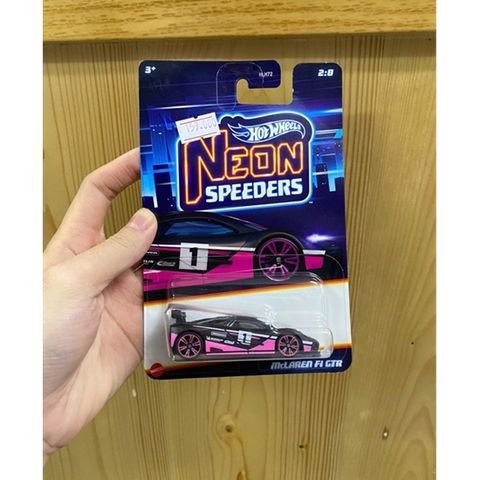  HRW76 Mô hình xe Hot Wheels Neon Speeders MC LAREN F1 GTR 