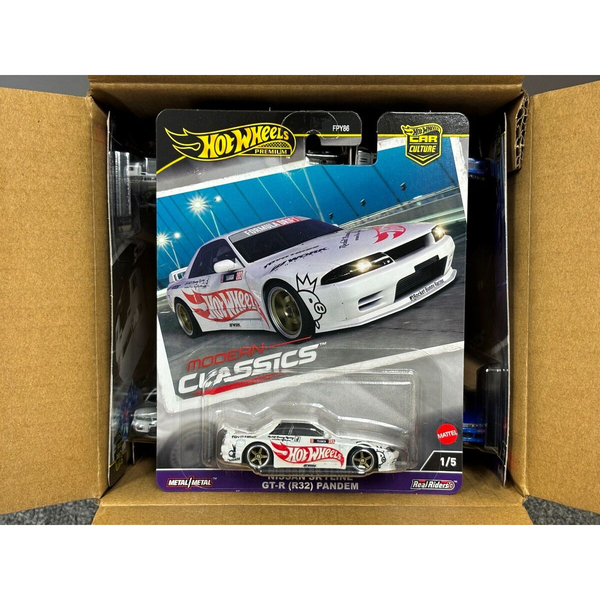 HRV68/FPY86 Hot Wheels NISSAN SKYLINE R32
