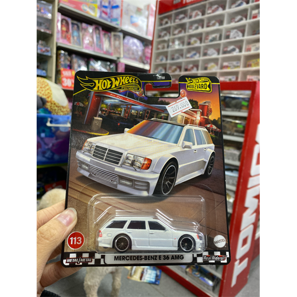 hot wheels BOULEVARD-MERCEDES-BENZ AMG E36 ESTAST CUSTOM