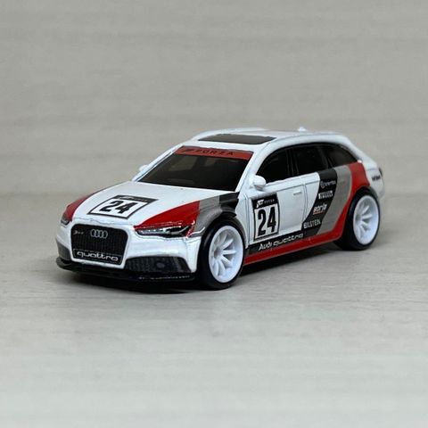  JBK51/FPY86 Siêu xe Hot Wheels sang trọng AUDI RS6 