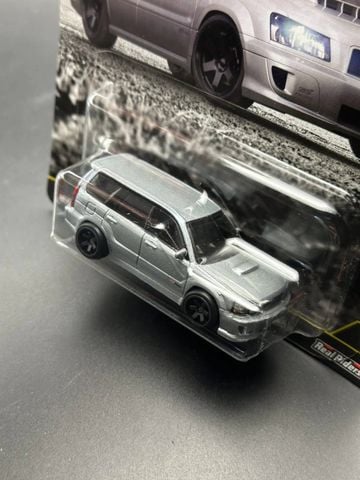  JBK87/FPY86 Xe Hot Wheels SUBARU FORESTER STI 