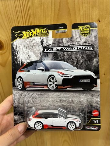  JBK51/FPY86 Siêu xe Hot Wheels sang trọng AUDI RS6 