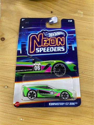  HRW81 Mô hình xe Hot Wheels Neon Speeders CORVETTE C7 