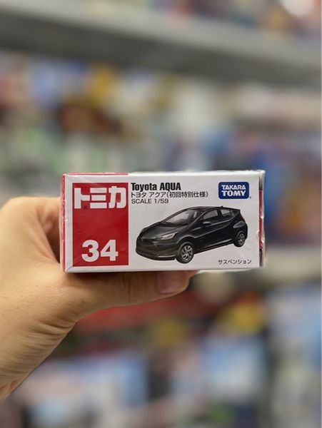  Tomica 34 Toyota Aqua (1st đen) 