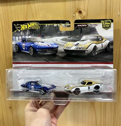  HRR80 Hot Wheels Premium Car Culture 2-Pack Custom Corvette Stingray Coupe and '69 Copo Corvette 