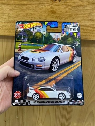  Xe mô hình HKF33 Hot Wheels Premium 2023 Boulevard 95 Toyota Celica GT-Four 