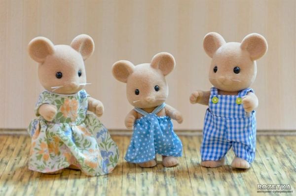  Gia dinh nha chuot Sylvanian Family 1450 