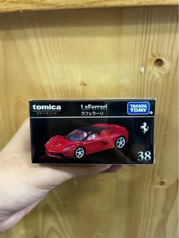  Xe mô hình Tomica PRM 38 La Ferrari 2025 